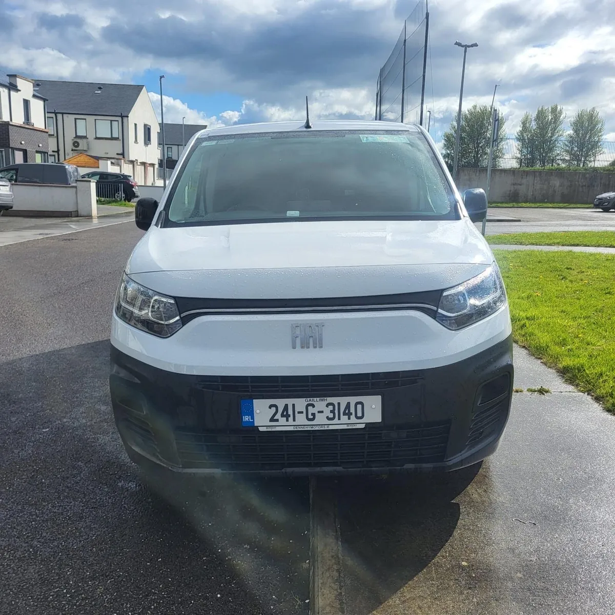 2024 Fiat Doblò Professional Van - Image 3