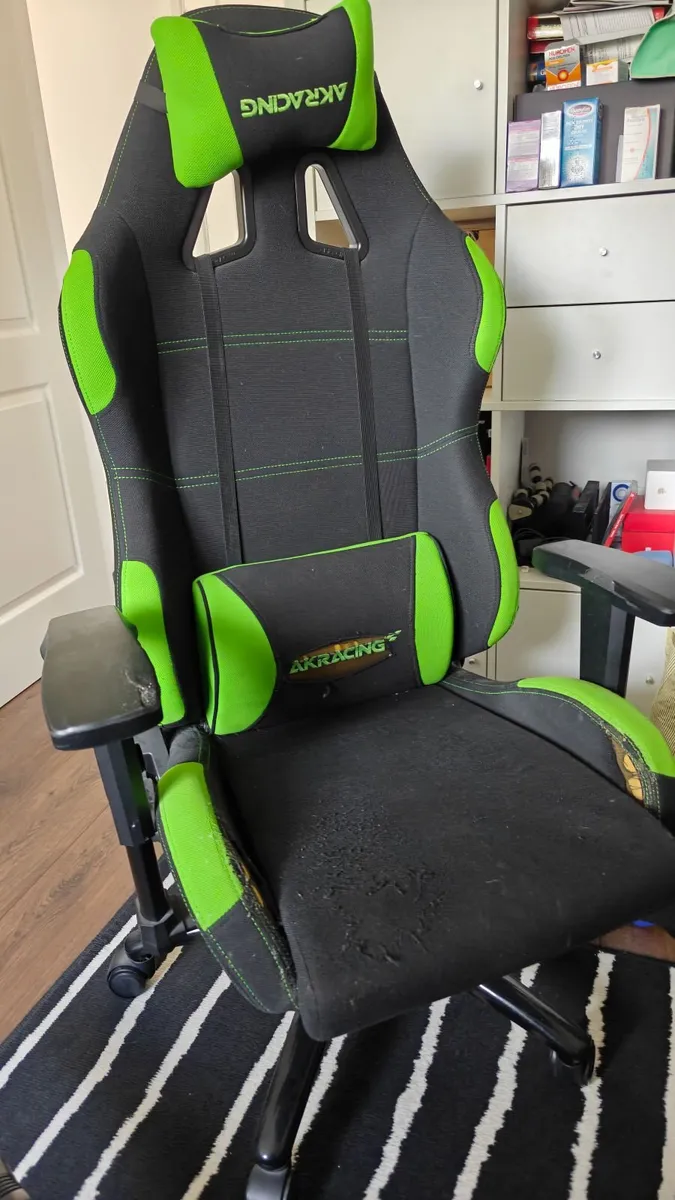 Gamer chair