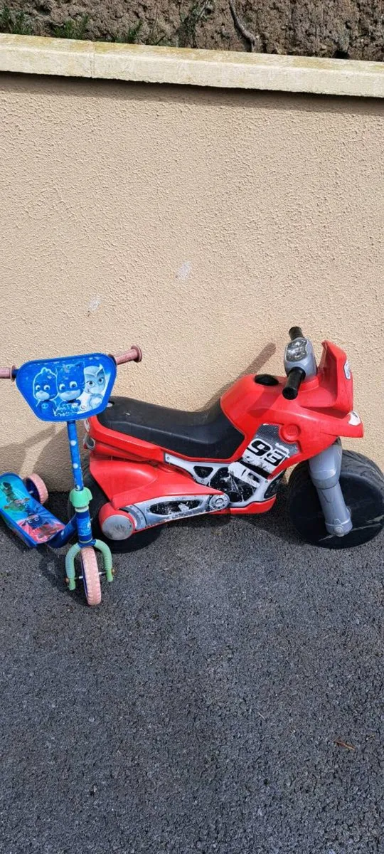 Outdoor toys - Image 1