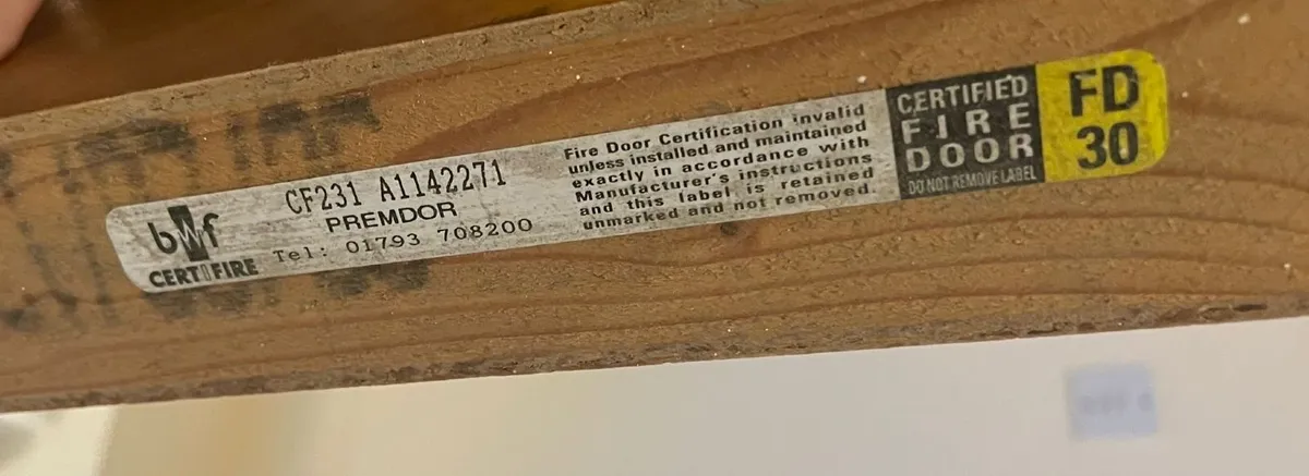 Solid Oak FD30 Fire Door – Premdor – 30” × 78” - Image 2