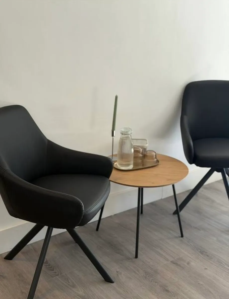 2 leather armchairs set - Image 1