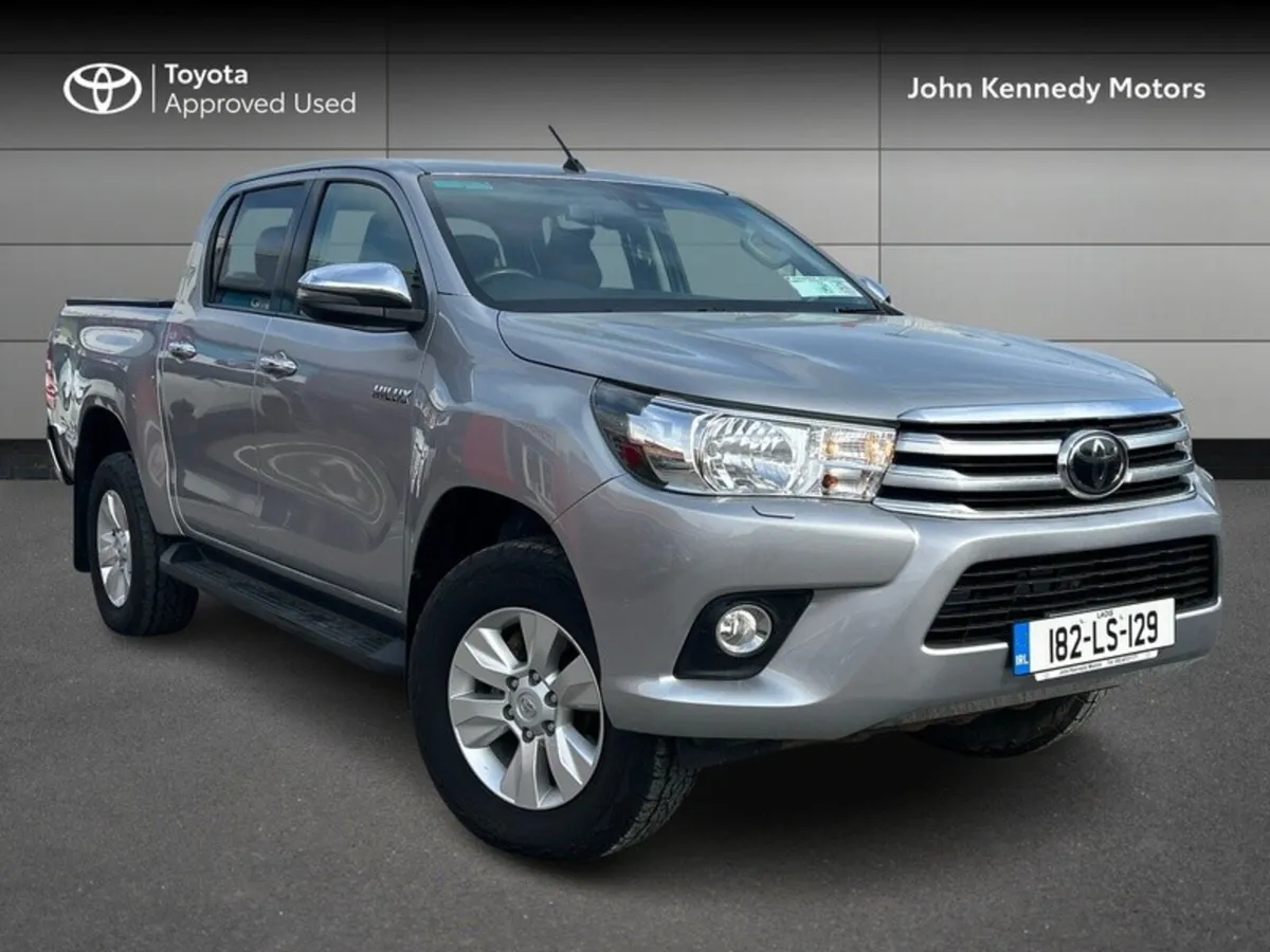 Toyota Hilux DOUBLE CAB SR5 - Image 1