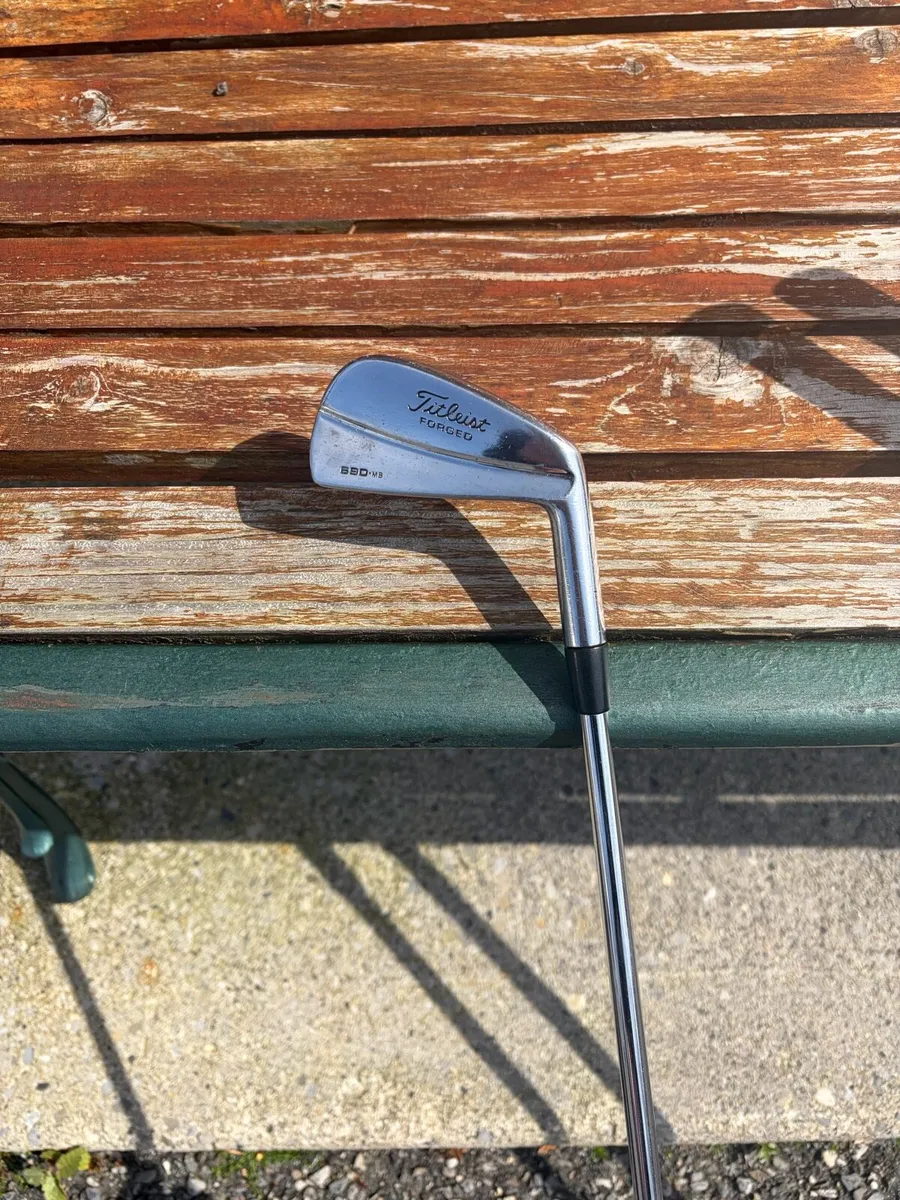 Titleist 620mb 2 iron - Image 2