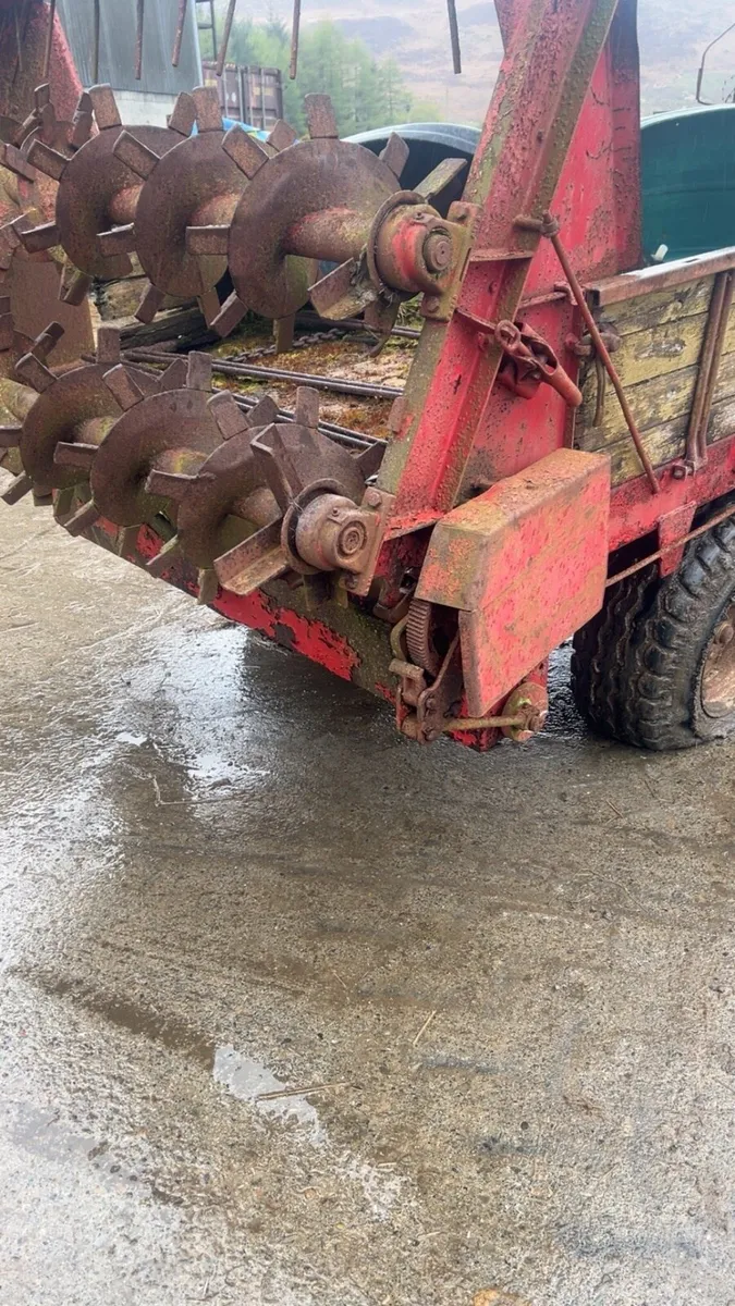 Krone spreader - Image 2