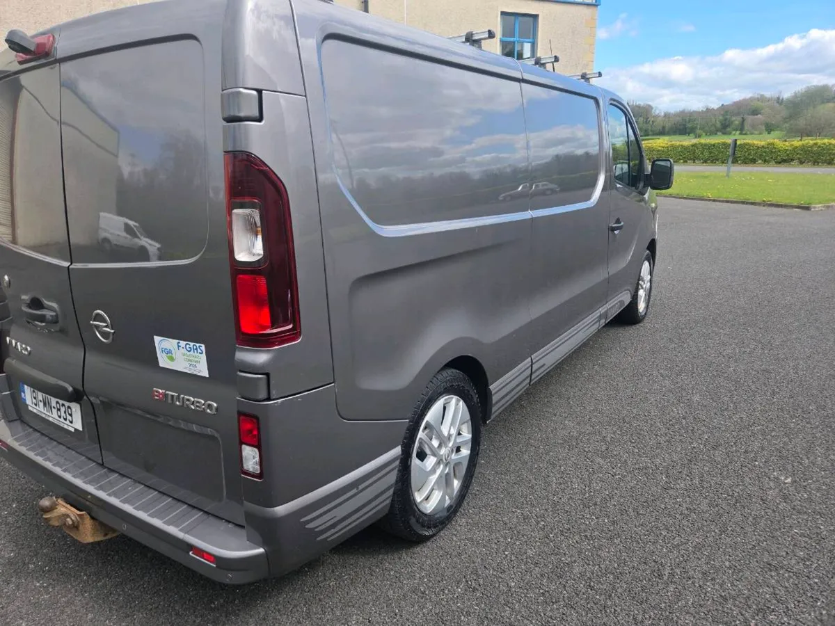 Open Vivaro - Image 3