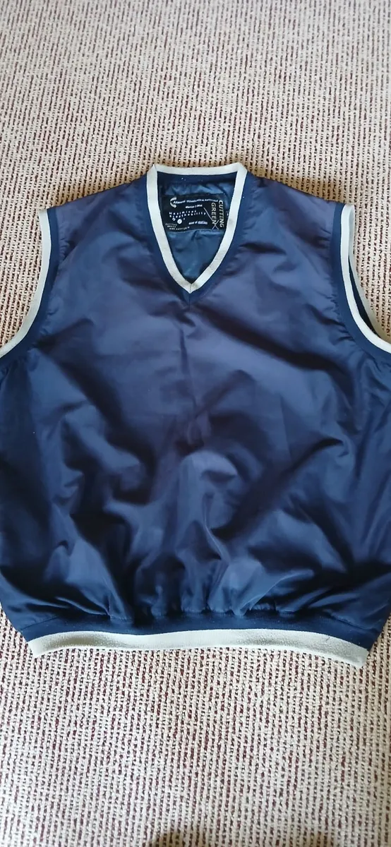 Man's navy golf gilet M/l. & M/l long sleeve golf - Image 2