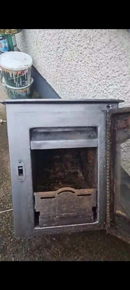 Stove - Image 2