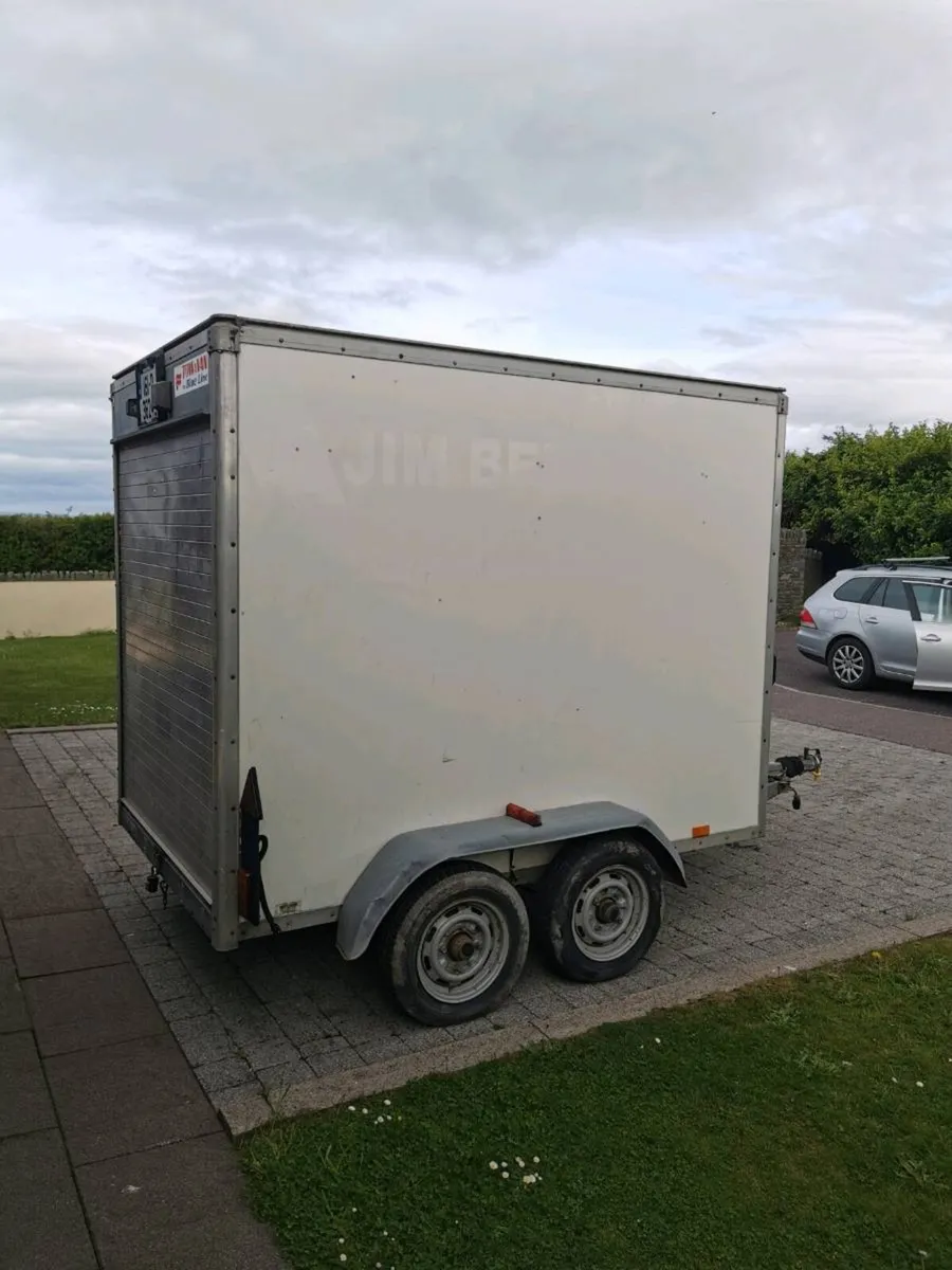 Williams box trailer - Image 1