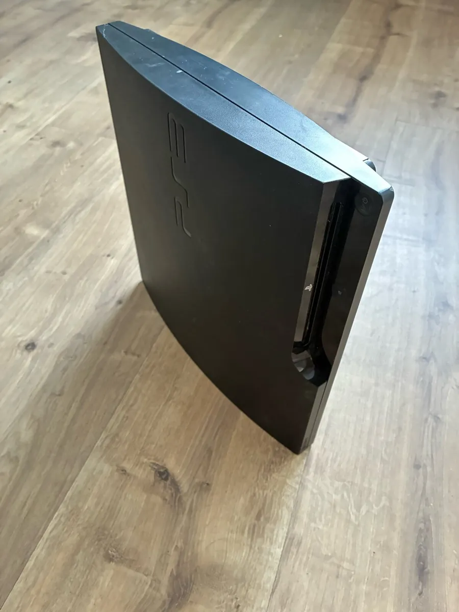 Sony PlayStation 3 Slim | PS3 Console + 7 Games - Image 2