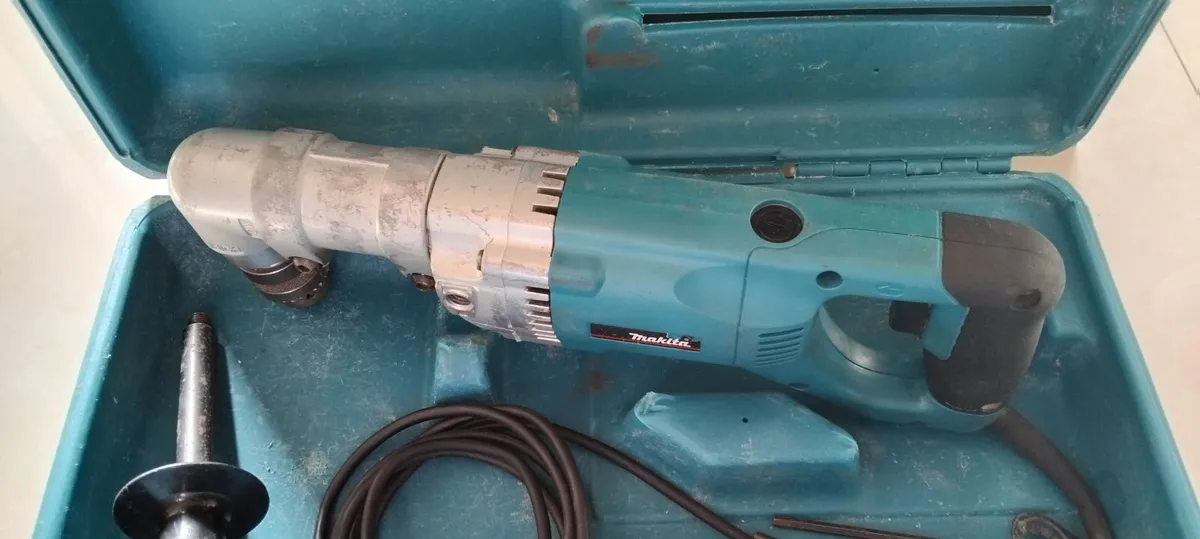 Makita DA4000LR Angle Drill 110v - Image 4