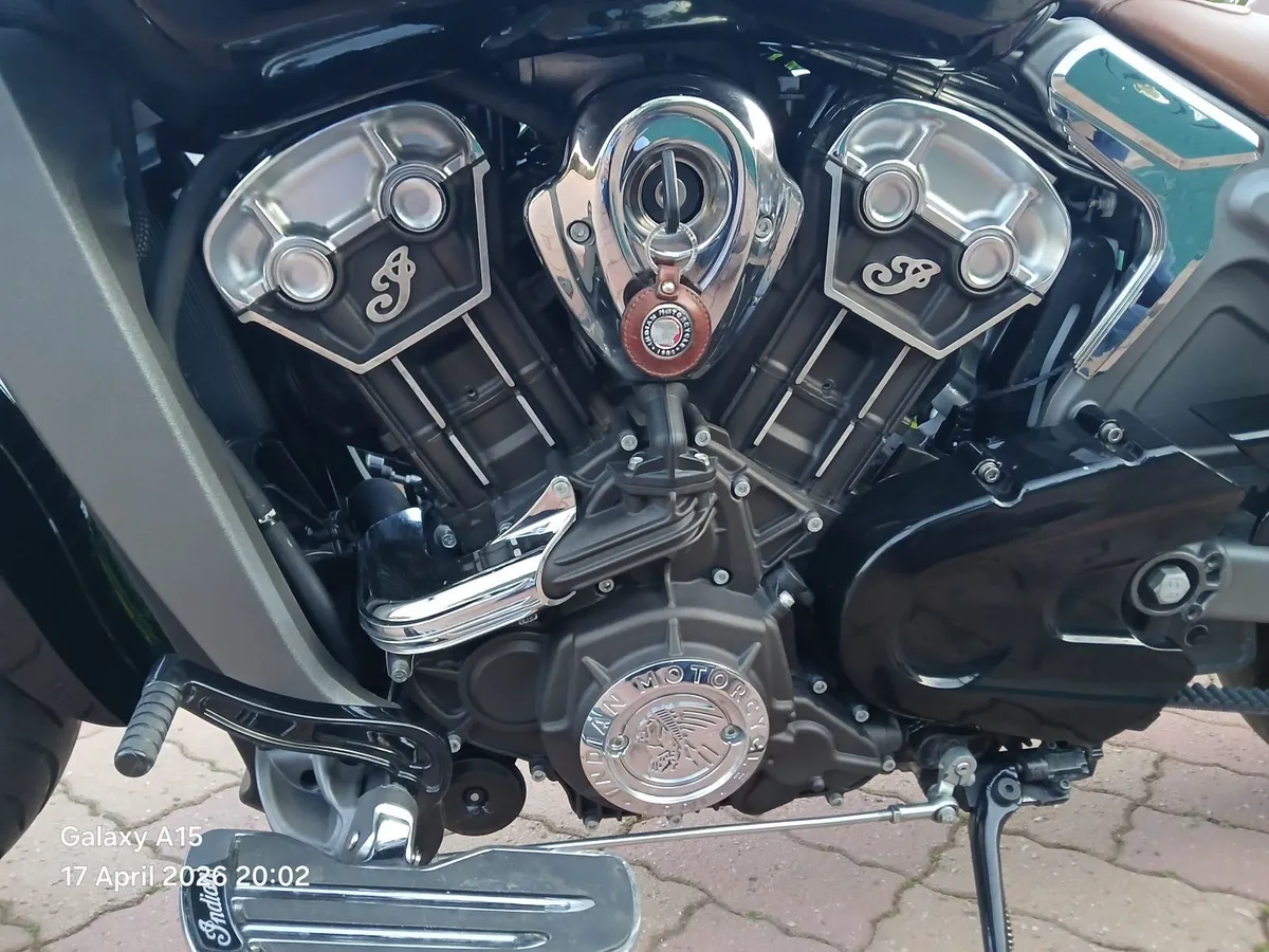 Indian Scout 1200 Mint! Fully Loaded! - Image 2