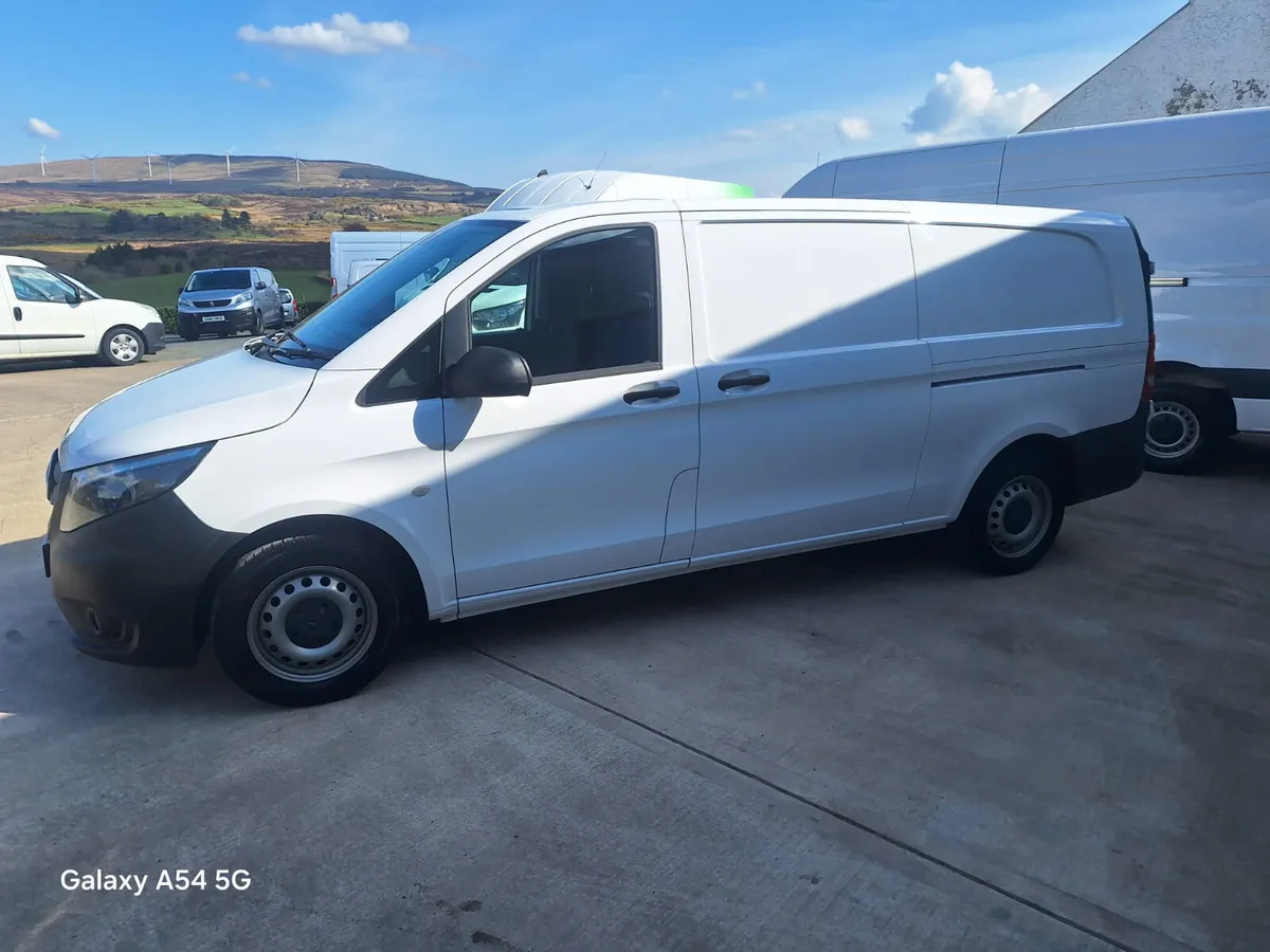 Mercedes-Benz Vito 2021 - Image 2