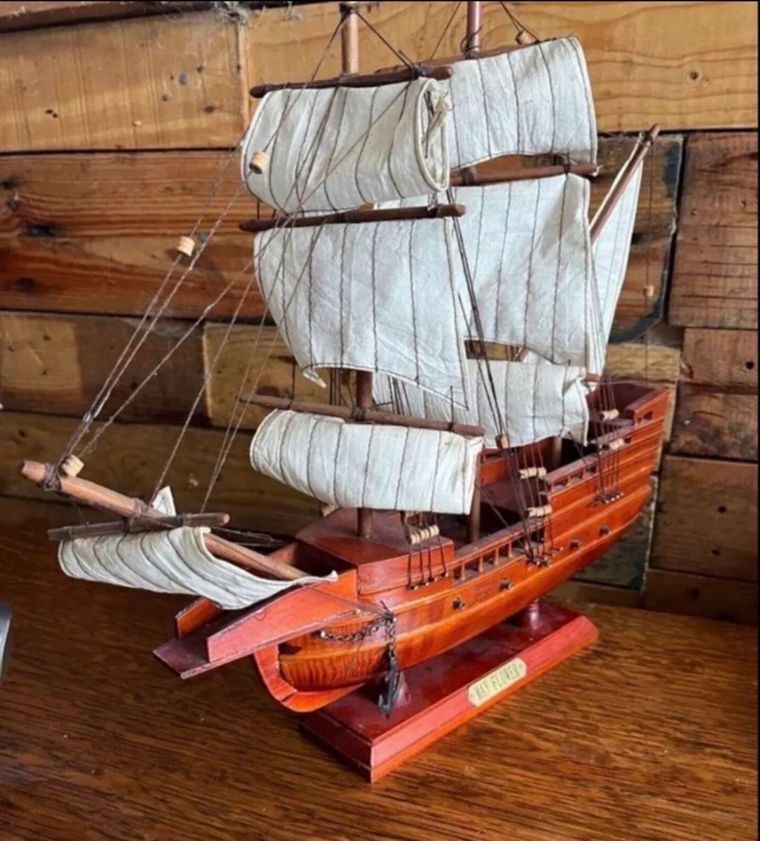 Vintage model ship - The Mayflower - Image 4