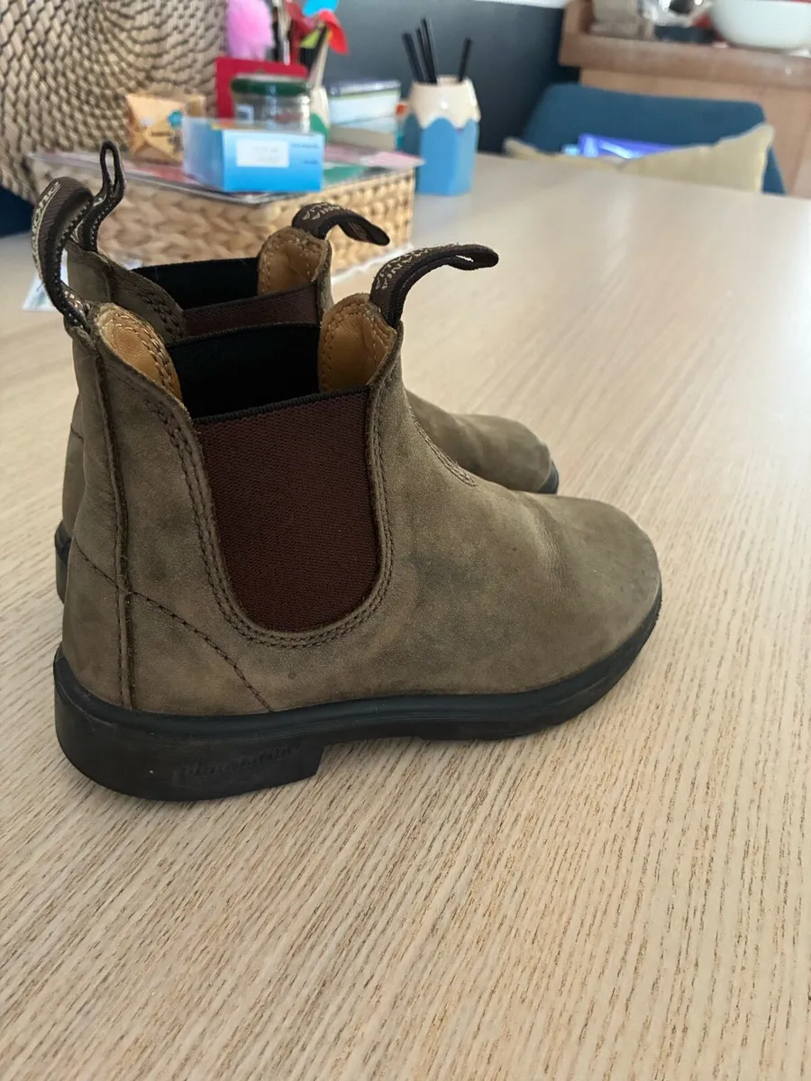 Kids Blundstone Chelsea boots UK 11.5 - Image 1