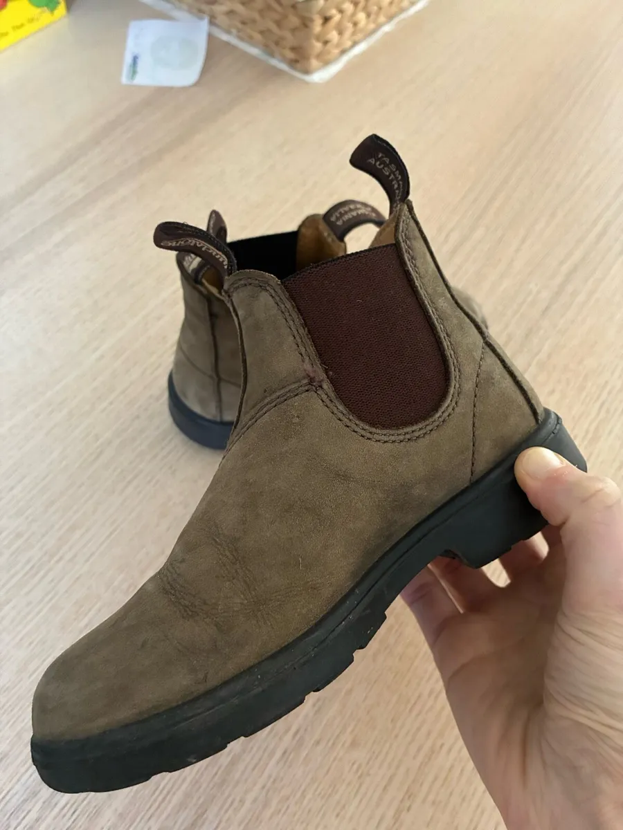 Kids Blundstone Chelsea boots UK 11.5 - Image 3