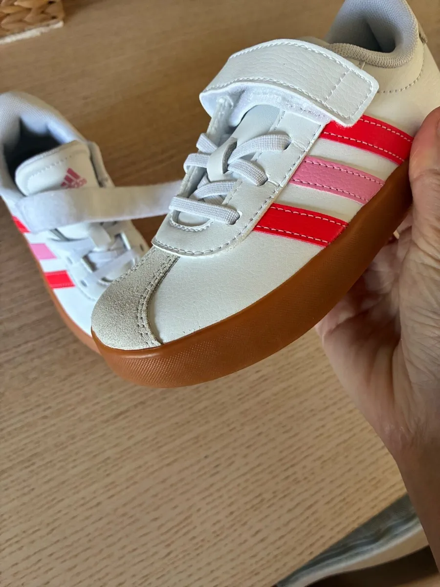 Kids adidas Samba runner BRAND NEW UK 11-11.5 - Image 3