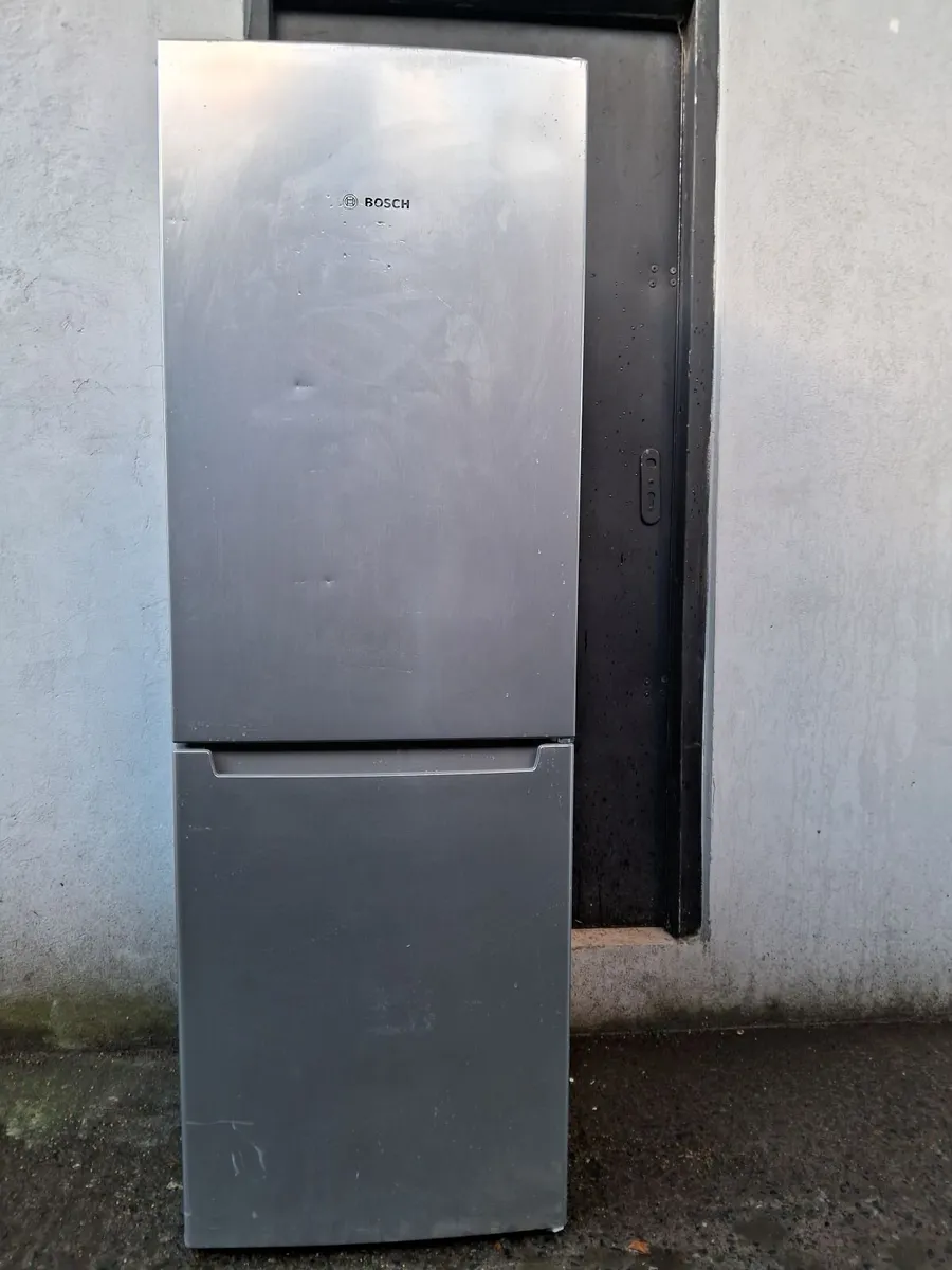 FRIDGE AND FREEZER FULL FROST FREE - Image 4