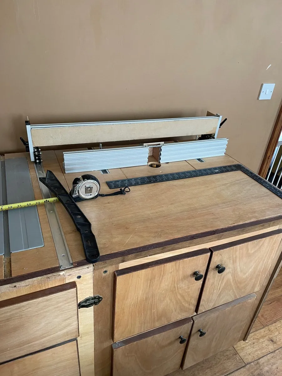 Carpenters mobile workshop - Image 3