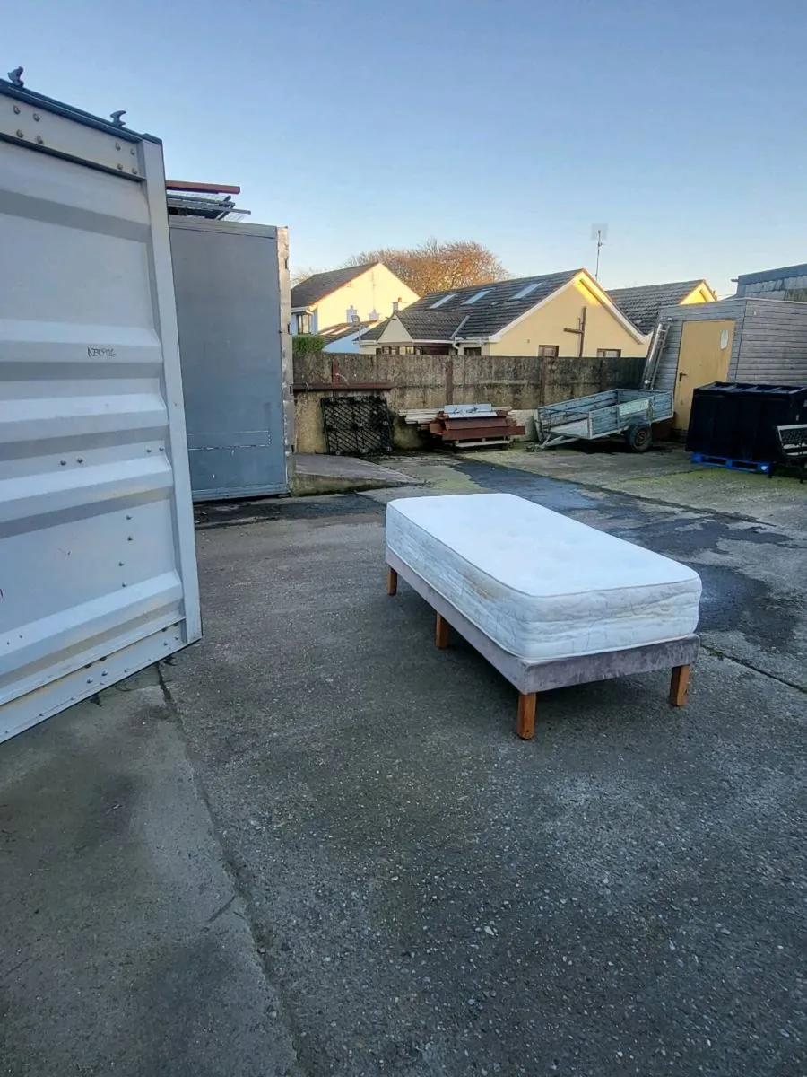 Single Bed - Image 1