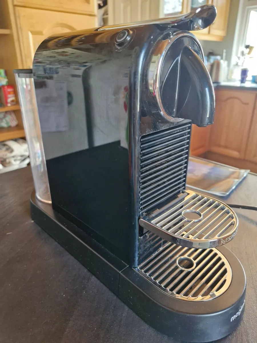 Nespresso Magimix Citiz & Milk - Image 2