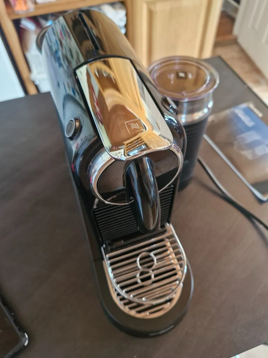 Nespresso Magimix Citiz & Milk - Image 3