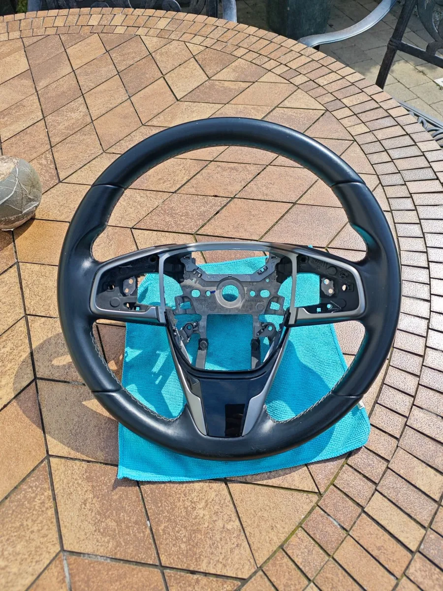 Car Steering Wheel Honda civic X FK7 2018 - Image 1