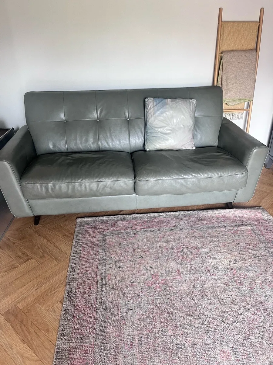 3 piece leather couch - Image 3