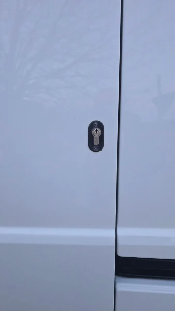 2019 Renault Trafic 1.6 DCI - DOE & TAX - VAT - Image 4