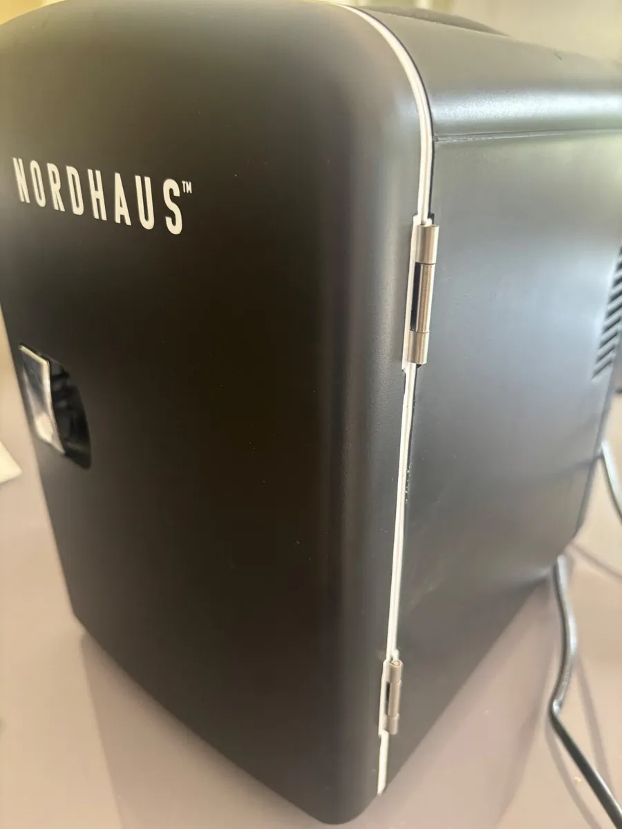 Mini Fridge - Image 2