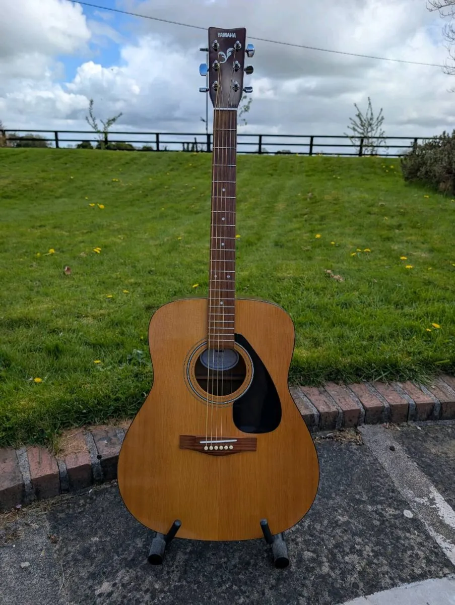 Yamaha F310 Acoustic Guitar - Image 1