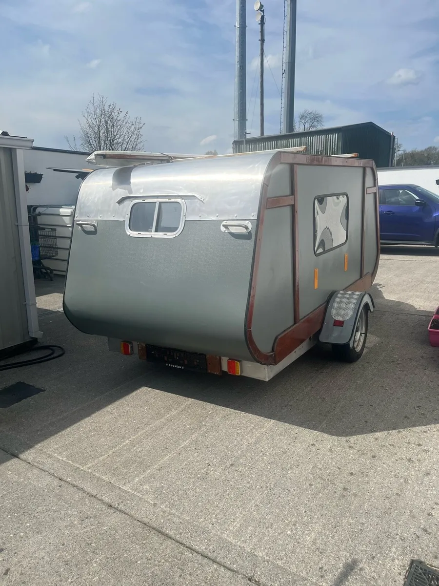 Tear Drop Caravan - Image 1