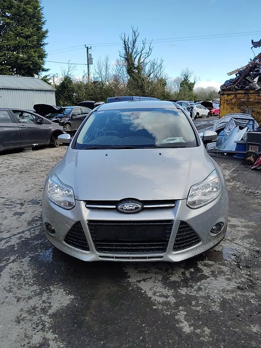 Breaking ford focus 2013 diesel - Image 2