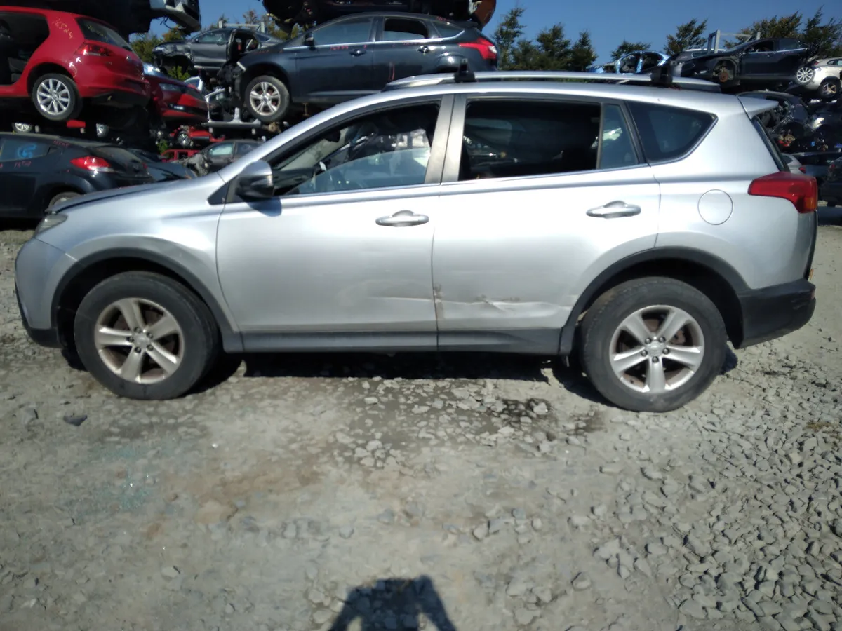 2014 Toyota Rav4 For Breaking/Dismantling - Image 2