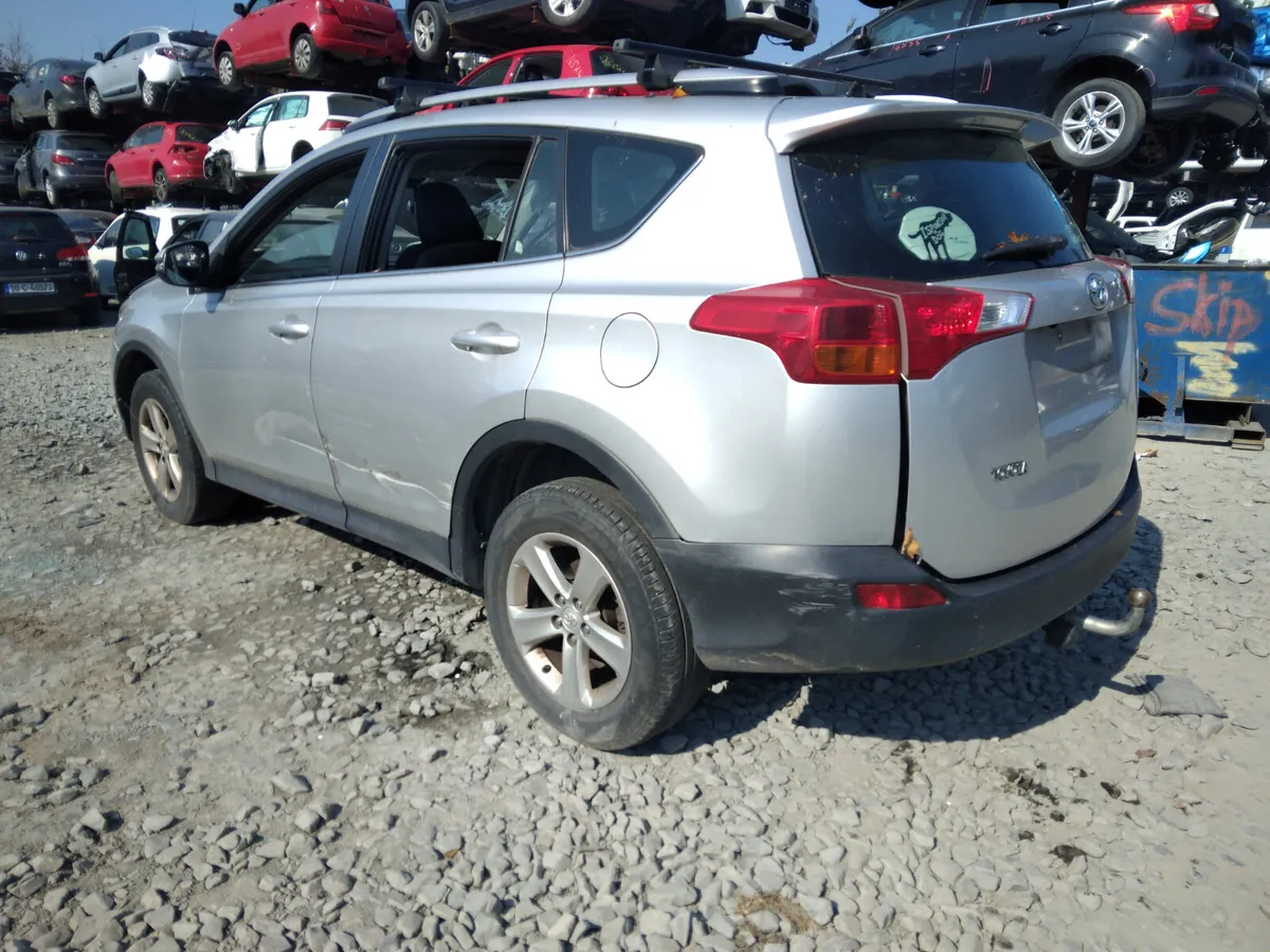 2014 Toyota Rav4 For Breaking/Dismantling - Image 3