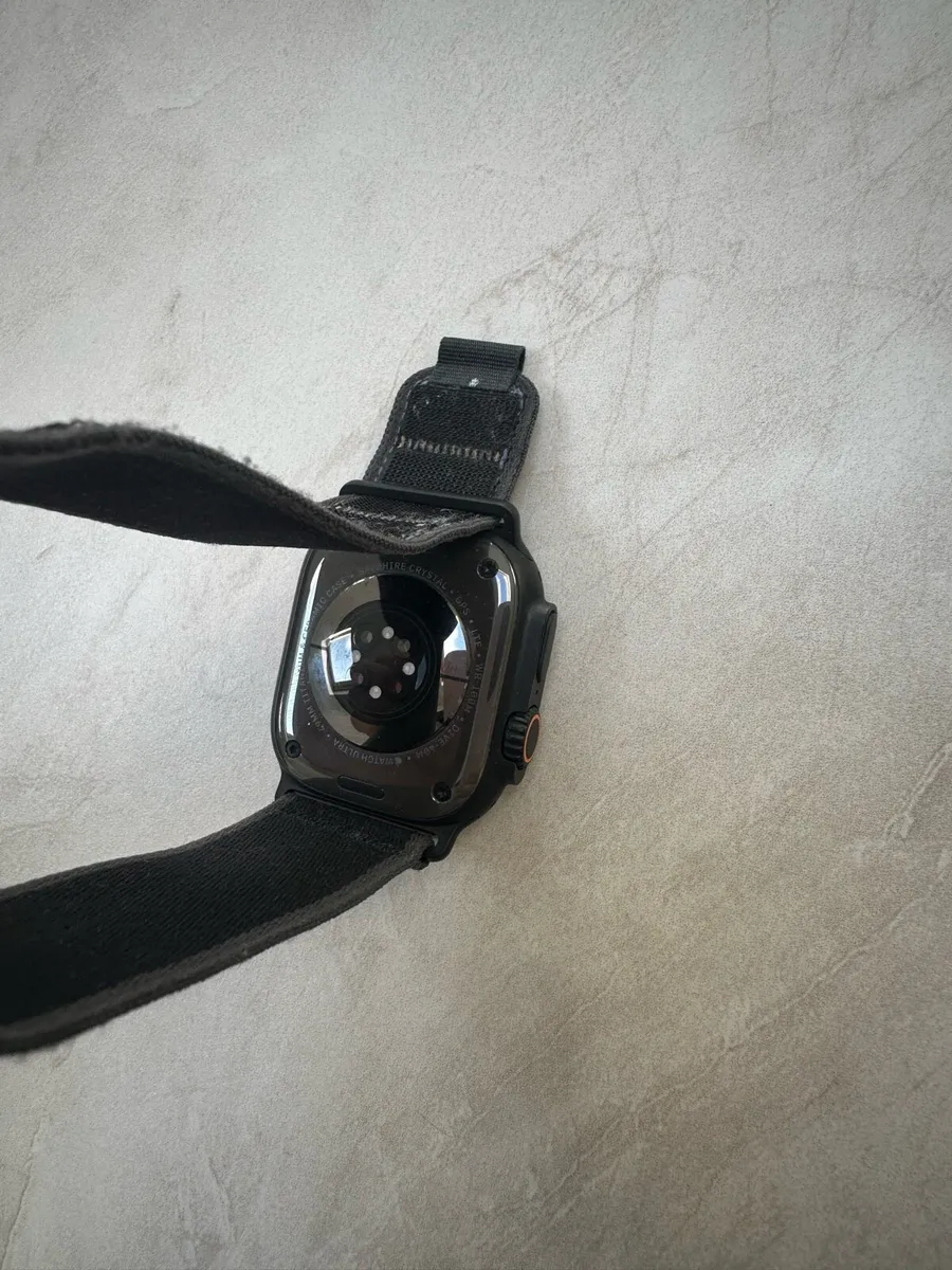 Apple Watch - Image 3