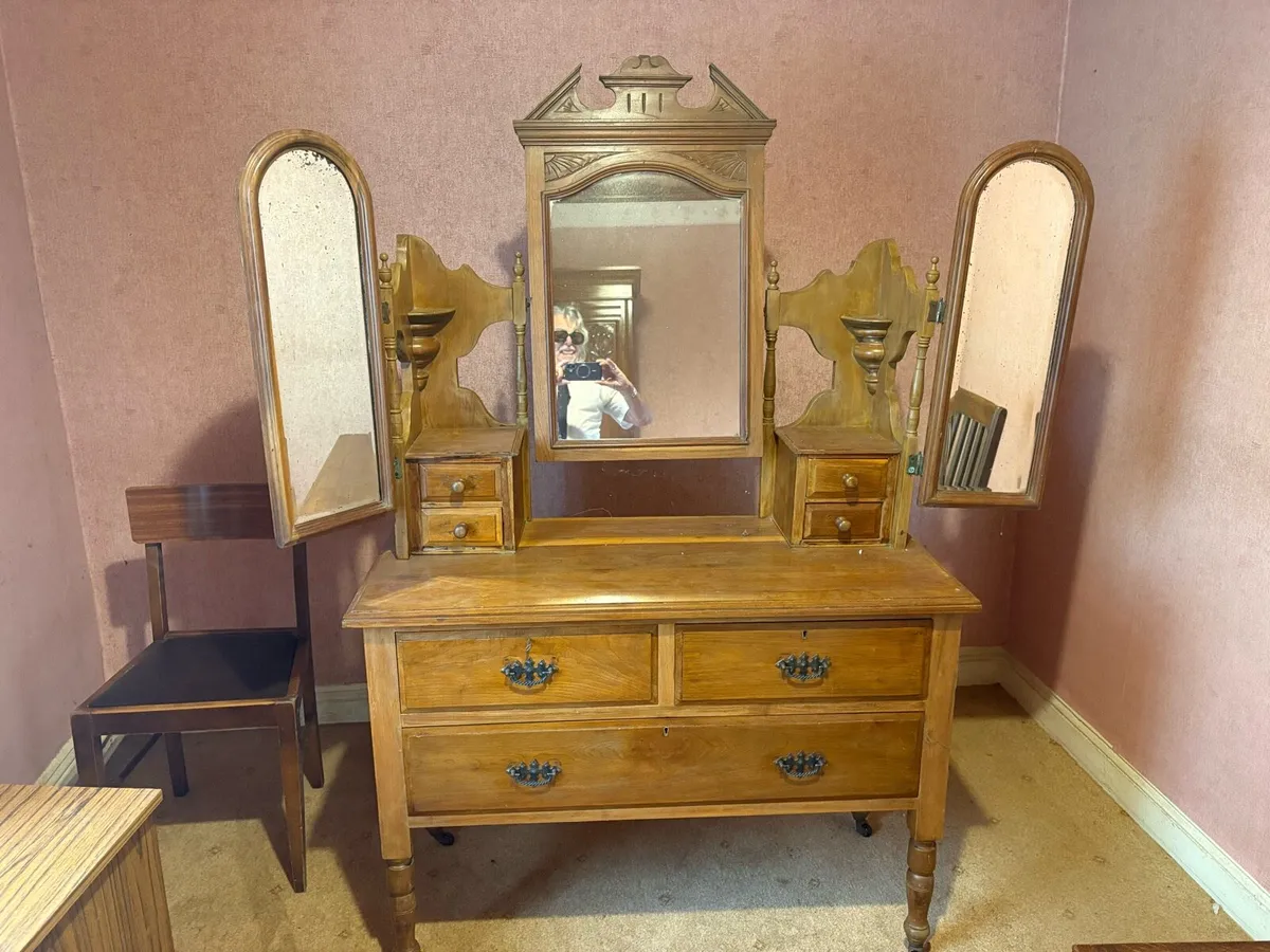 Antique furniture - Image 4
