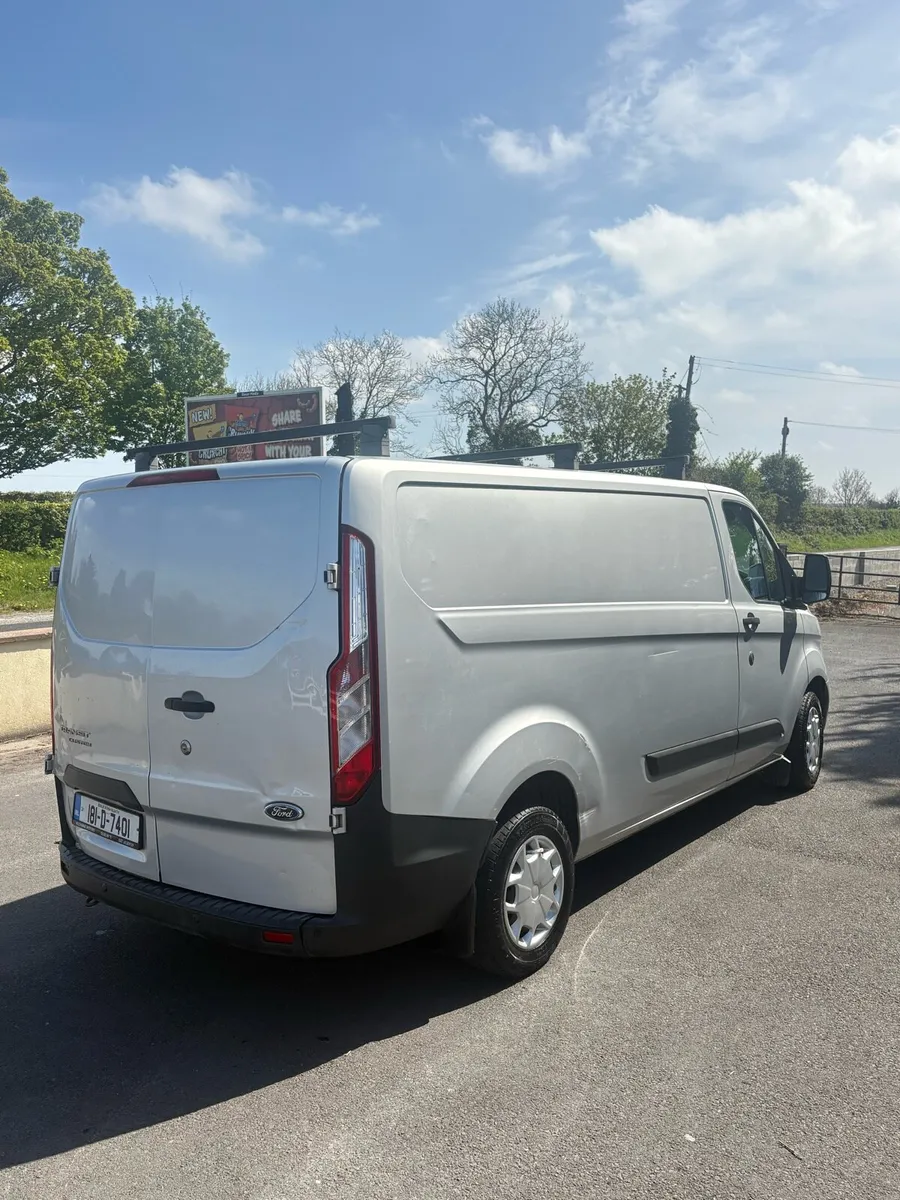 2018 ford custom limited LWB roofrack doe/27 - Image 4