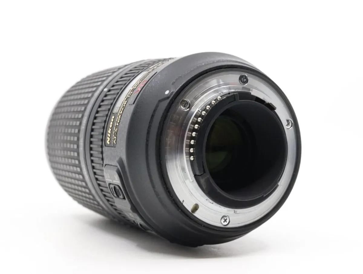 Nikon Af-s Nikkor 70-300mm F/4.5-5.6g Ed Vr - Image 3