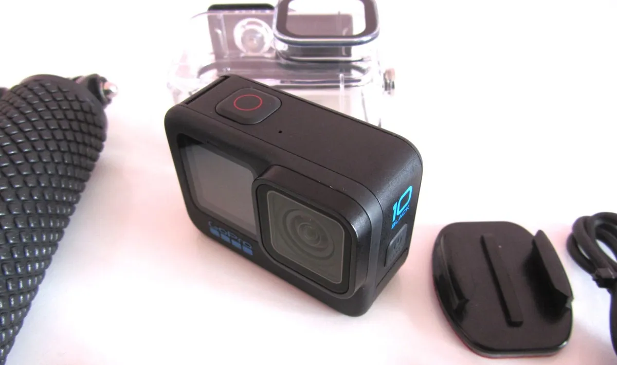 GoPro HERO10 Black 5,3K Streaming Action Camera - Image 2