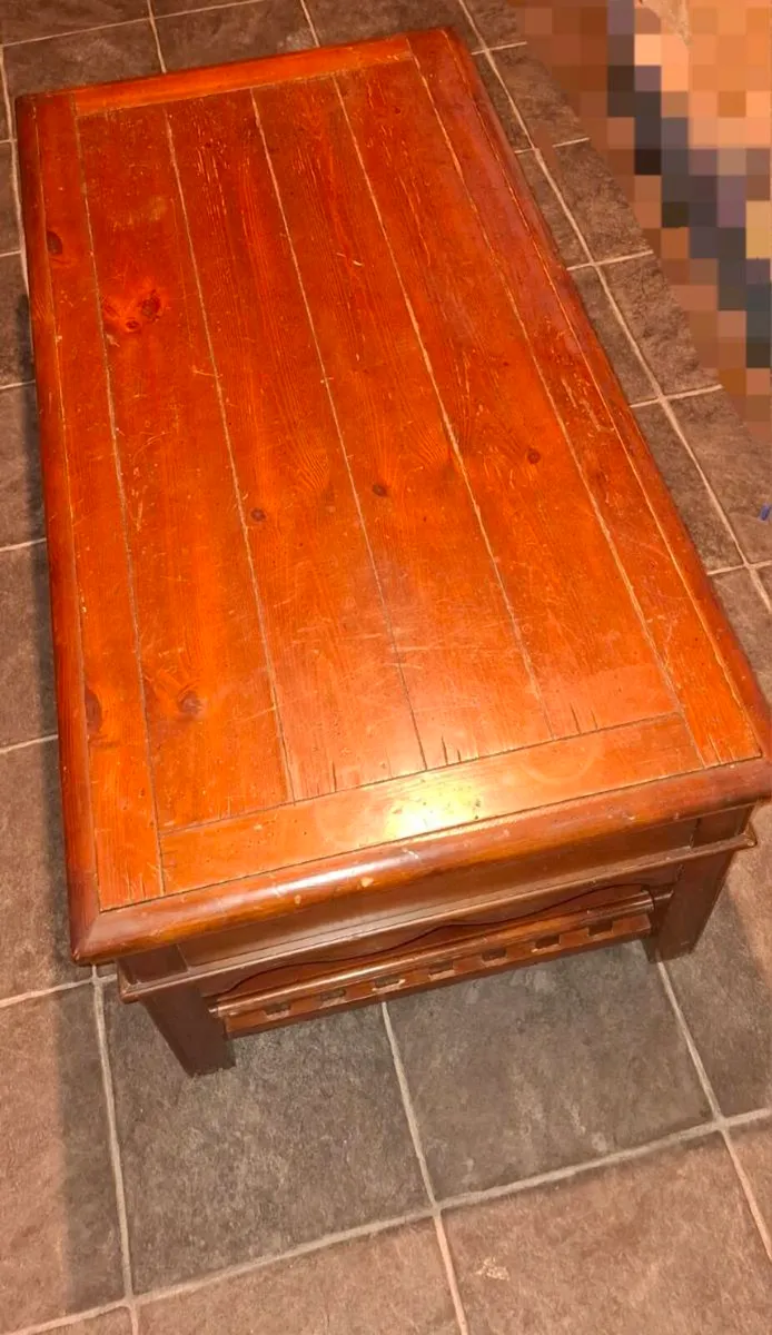 Coffee table - Image 1