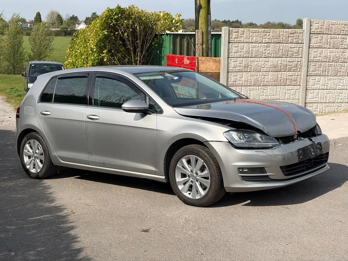 2017 VOLKSWAGEN GOLF 1.4TSI DSG AUTOMATIC 127KMS - Image 1