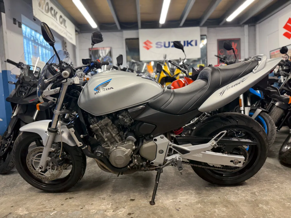 2004 Honda Hornet 600 - Image 4