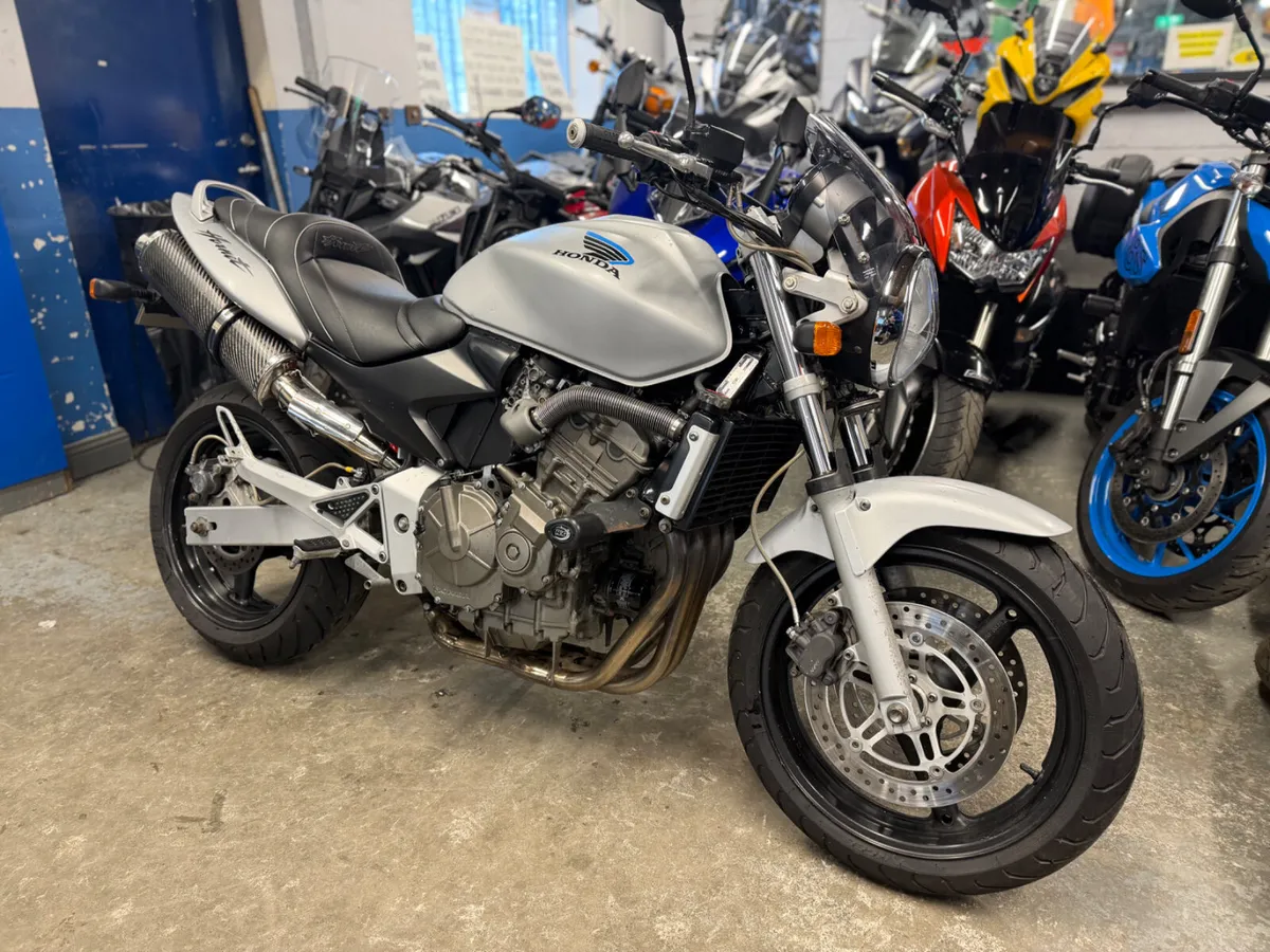 2004 Honda Hornet 600 - Image 2