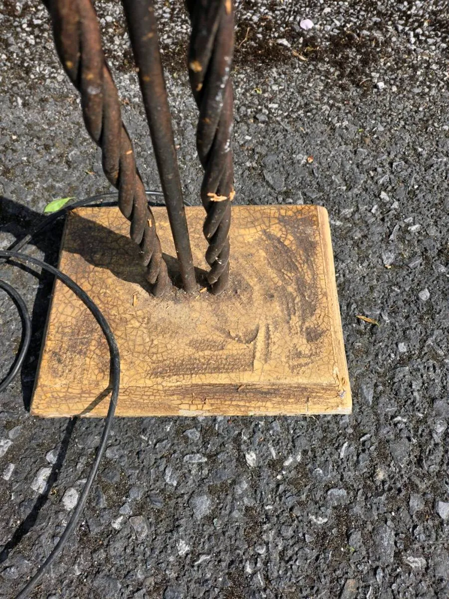 Vintage high iron lamp - Image 2