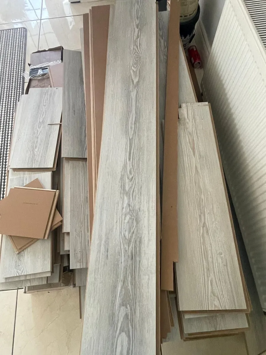 Free Wooden Floor - Image 1