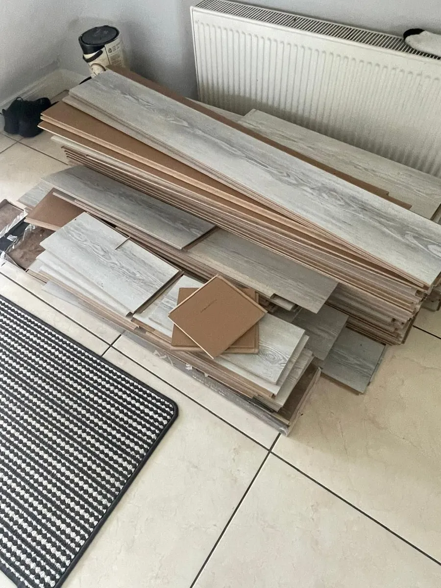 Free Wooden Floor - Image 2