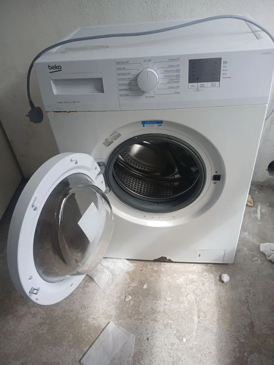 Compact Beko Washing Machine - Image 3