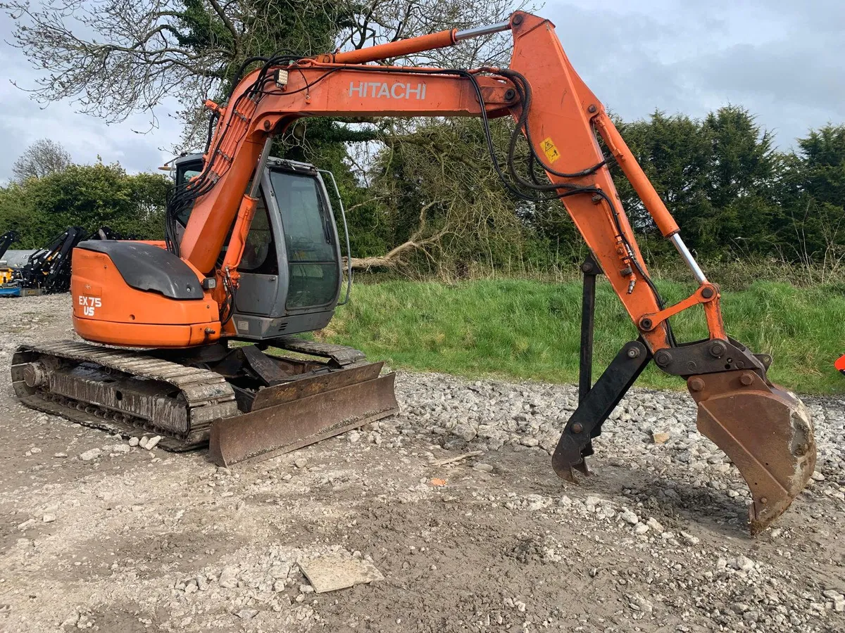 HITACHI EX75 US-7 c/w BLADE - Image 1