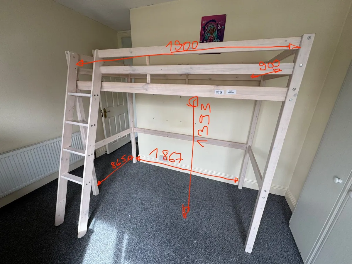 Loft bed incl mattress - Image 1