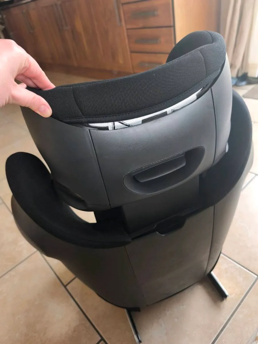 Cybex toddler child car seat 15-36 kg Isofix - Image 3